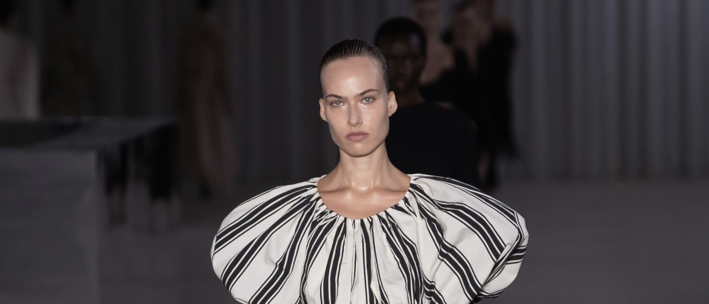 The Philosophy di Lorenzo Serafini Spring-Summer 2025 Collection: Romance Reimagined