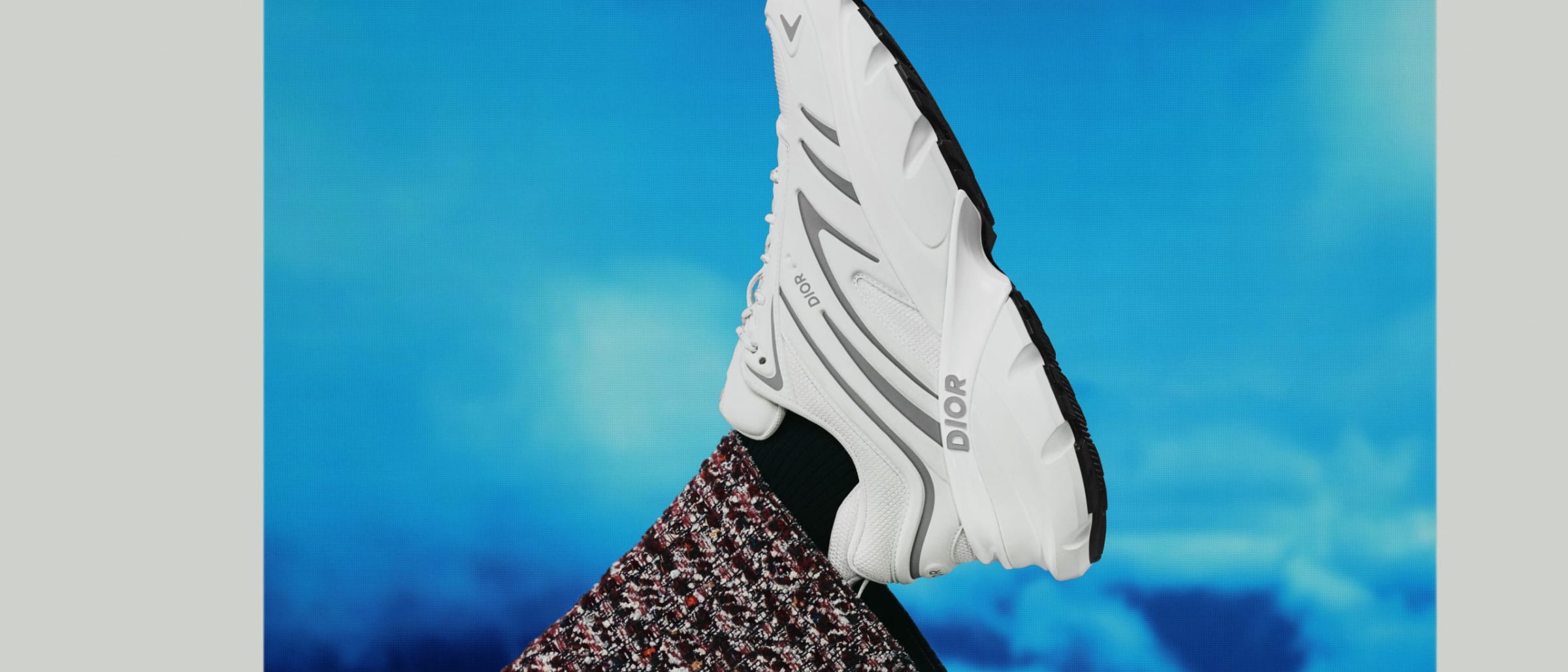 Dior Men’s Spring 2025: Lewis Hamilton Embodies Luxury and Functionality