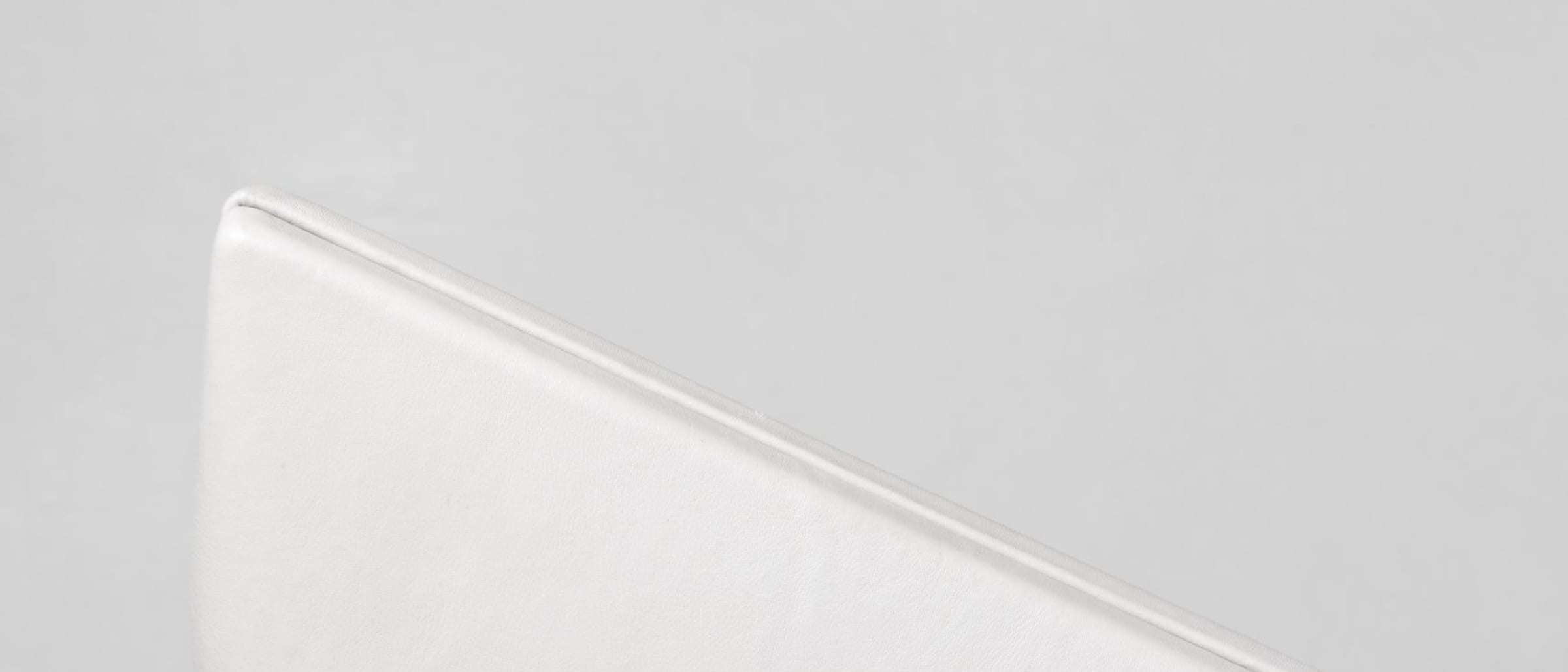 Marsèll Unveils ‘Fondamenta’ Clutch: A Sculptural Ode to Minimalism for Fall