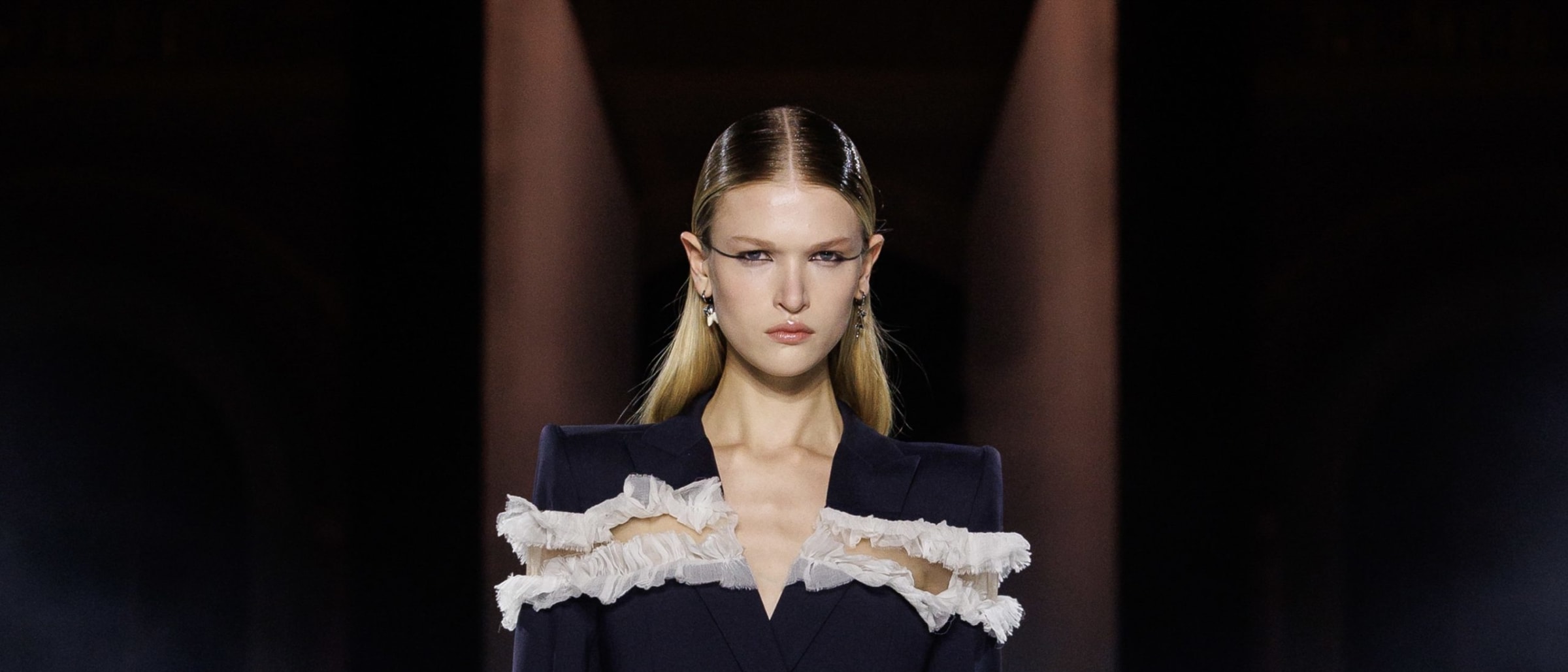 McQueen Spring-Summer 2025: Sean McGirr Finds his Stride with Magnificent Collection
