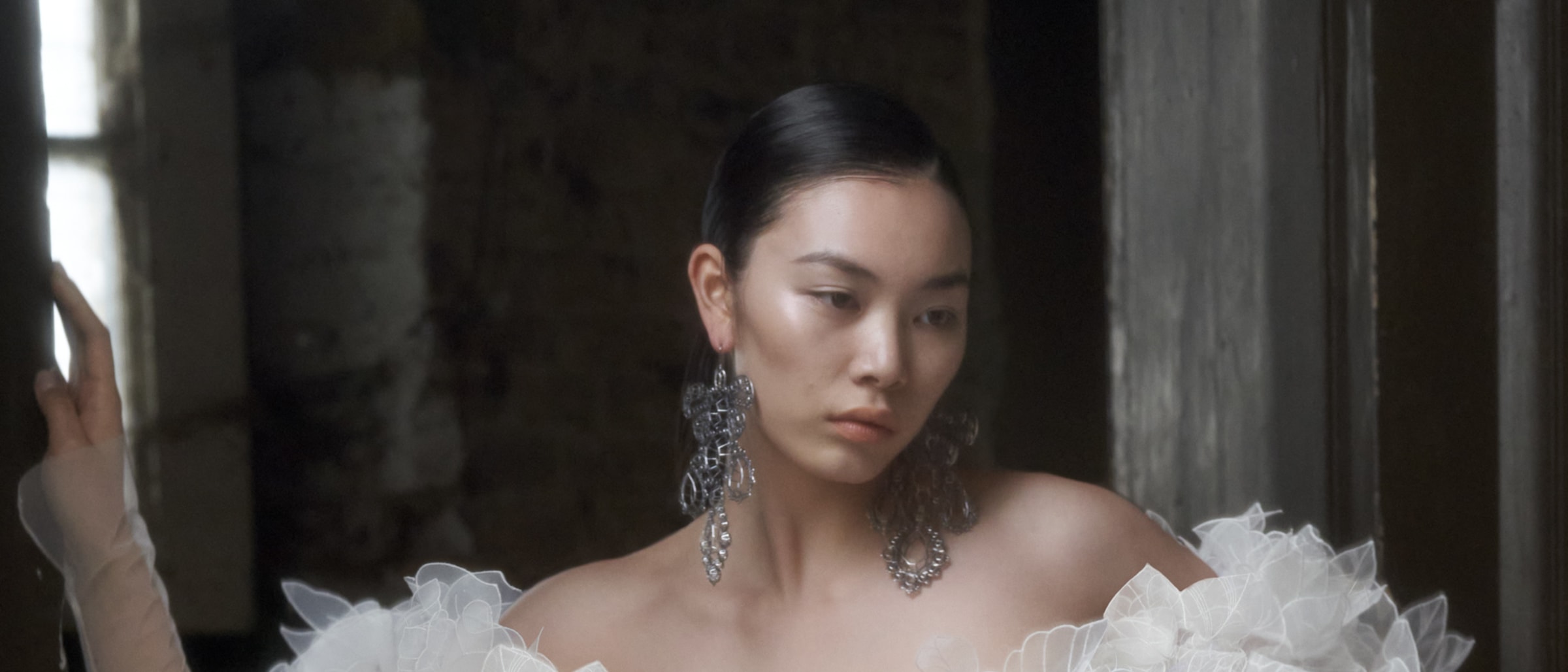 Vivienne Westwood Unveils 2025 Bridal and Couture Collections: An Ode to Love and Individuality