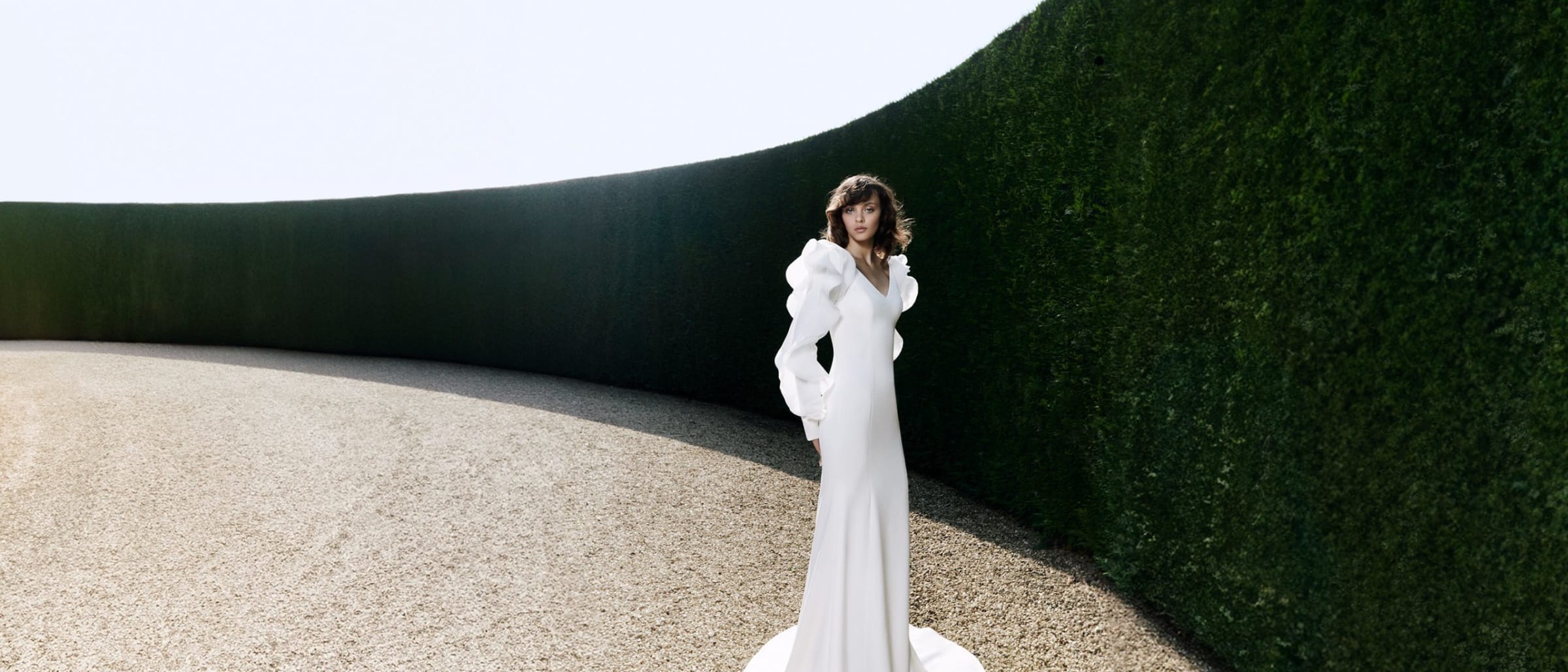 Viktor&Rolf Mariage Autumn-Winter 2025: A Symphony of Avant-Garde Bridal Elegance