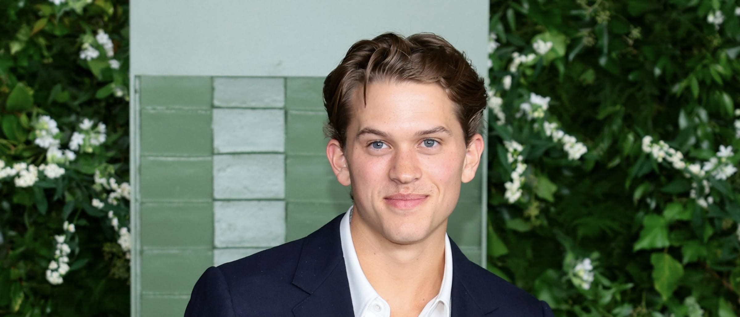 Deacon Phillippe Elevates Classic Menswear in CELINE HOMME at WSJ. Awards