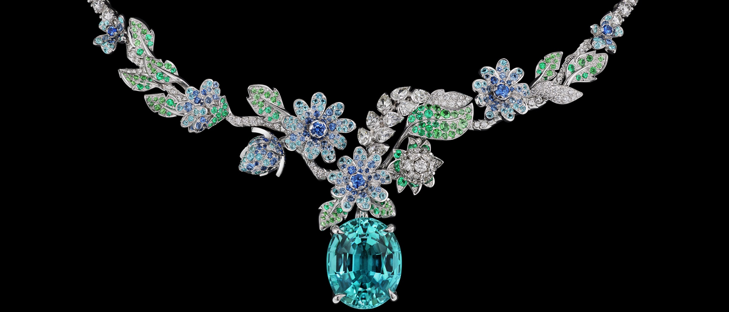 Dior Unveils the Second Chapter of ‘Diorama & Diorigami’: High Jewelry Blooms in a Secret Garden