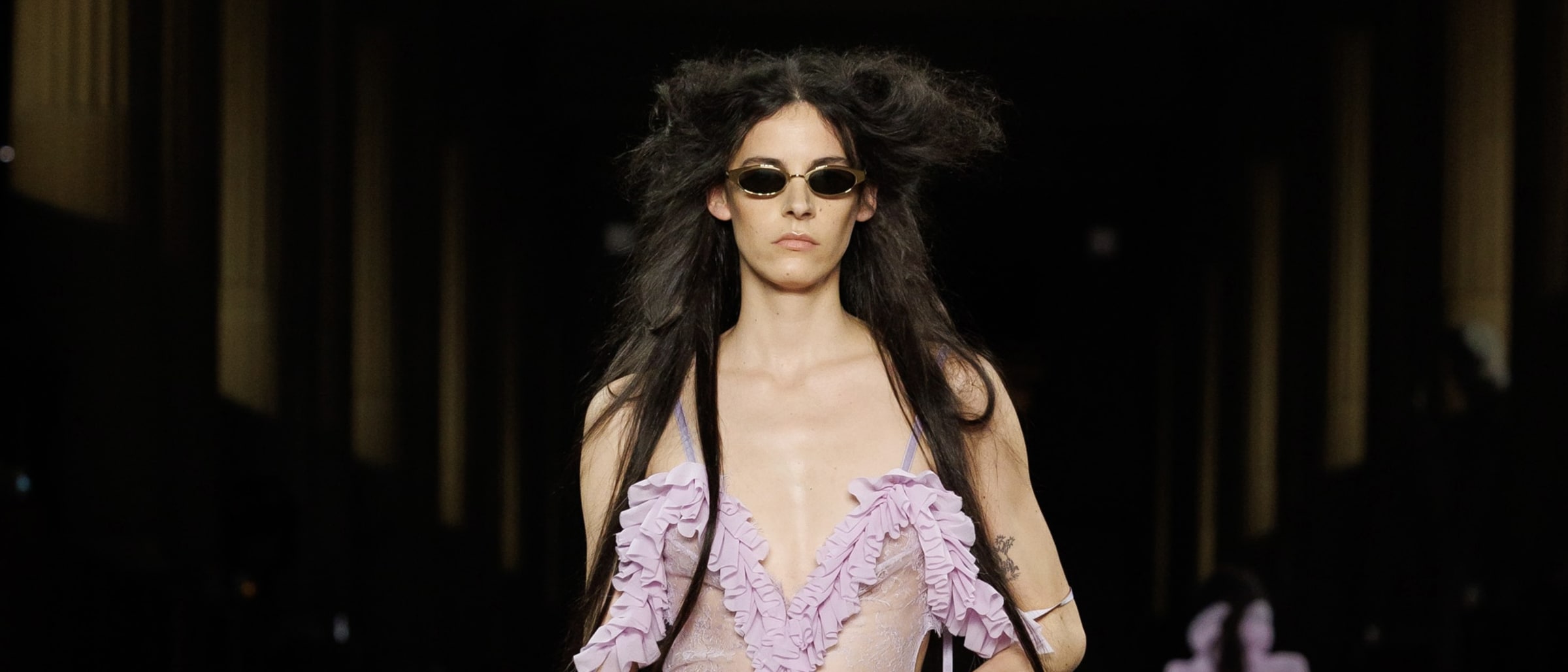 McQueen FW25: McGirr’s Irreverent Artistry