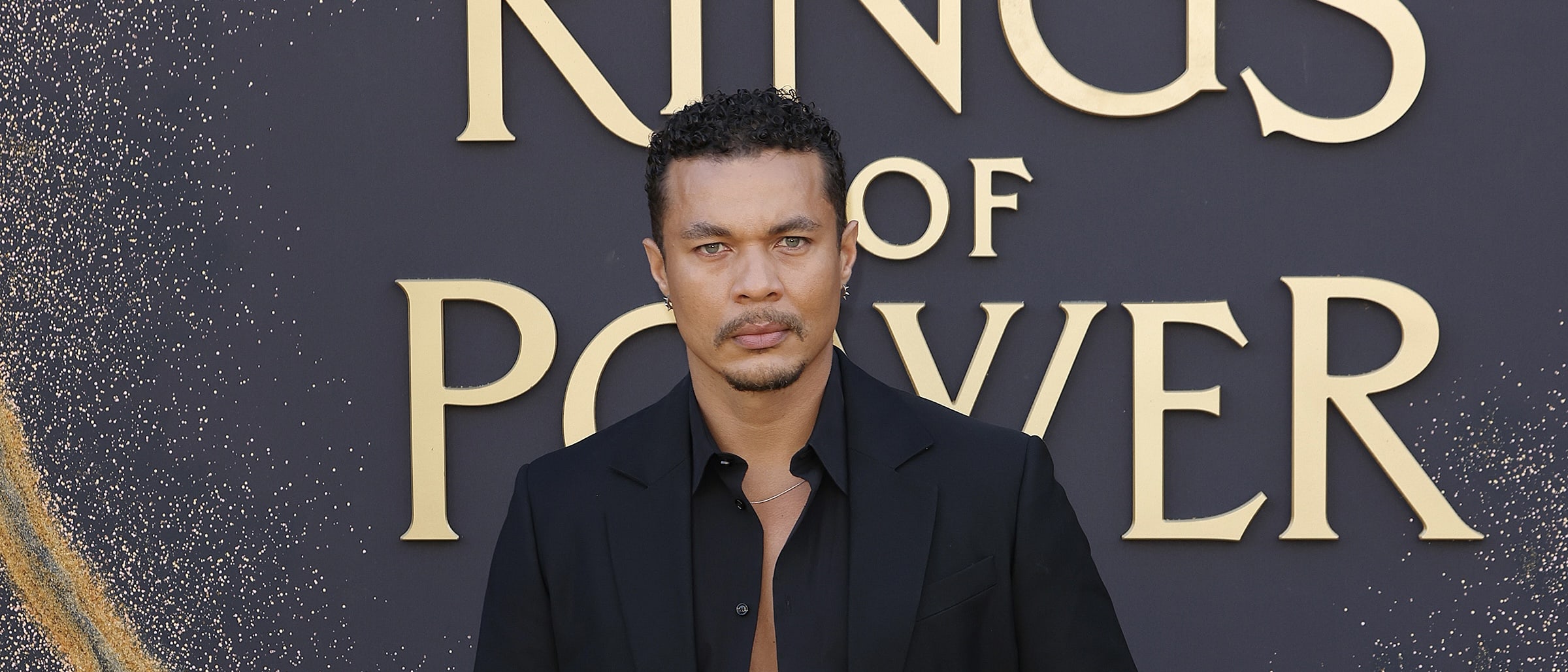 Ismael Cruz Cordova Channels Elven Elegance in Burberry at “Rings of Power” Premiere