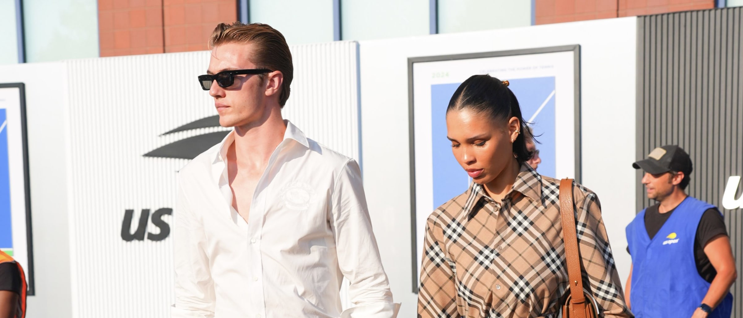 Nara Smith Stuns in Burberry at U.S. Open