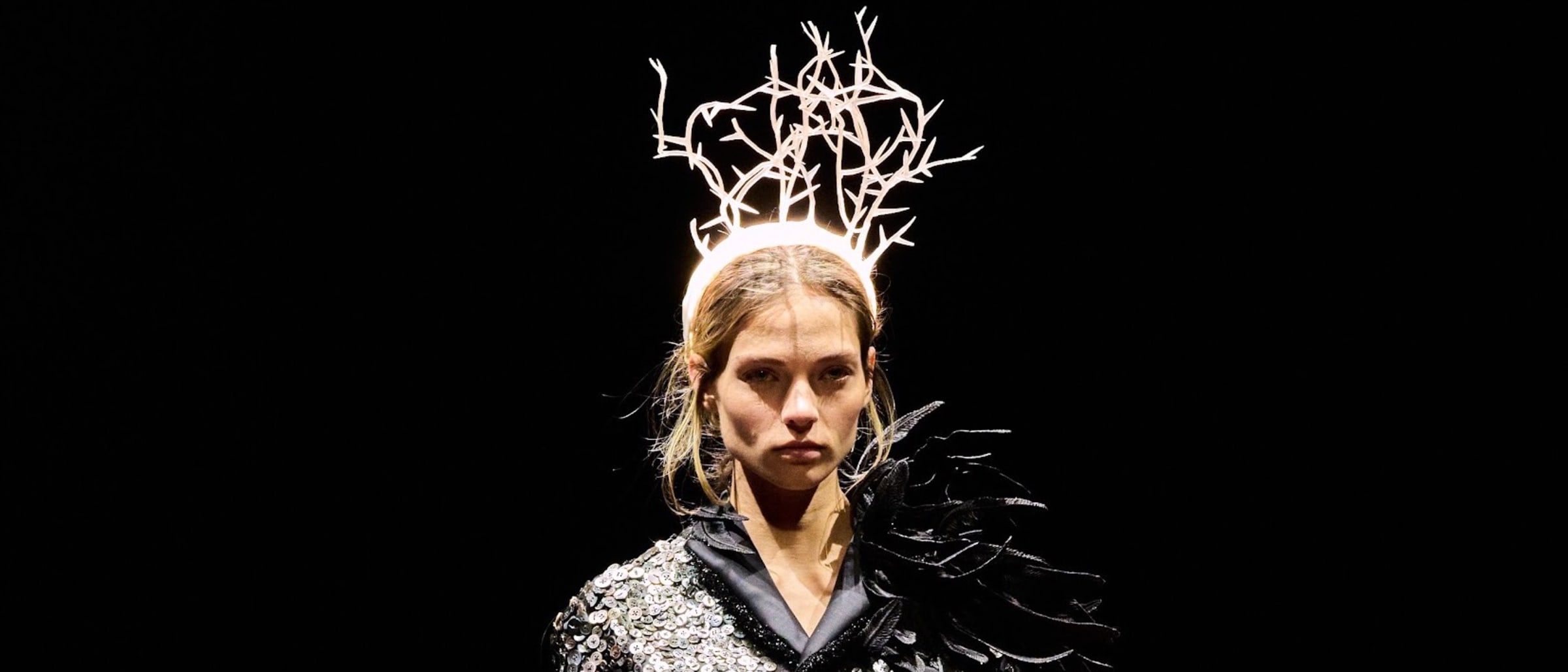 UNDERCOVER AW25 35th Anniversary: Reimagining of “but beautiful…”