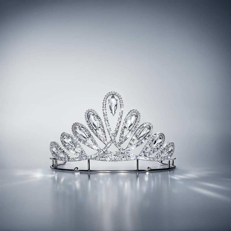 Swarovski Illuminates Vienna Opera Ball with Stunning Swan-Inspired Tiara