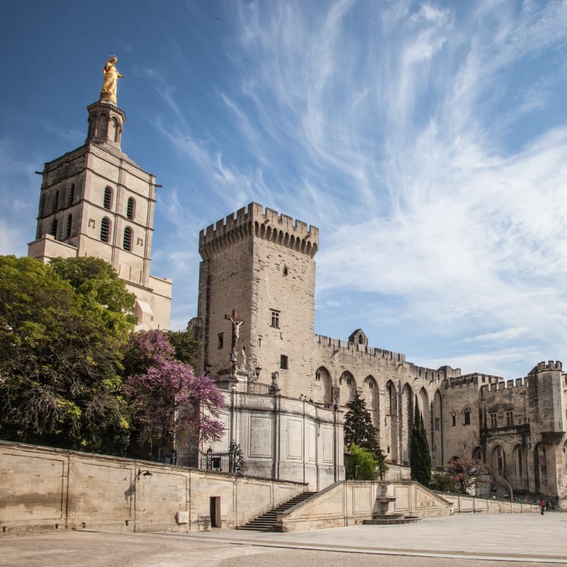 Louis Vuitton Announces Cruise 2026 Show at Palais des Papes