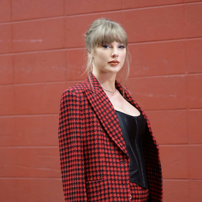 Taylor Swift, Nicole Kidman, Katy Perry, and Jonathan Bailey Bring Fall Glamour in Versace