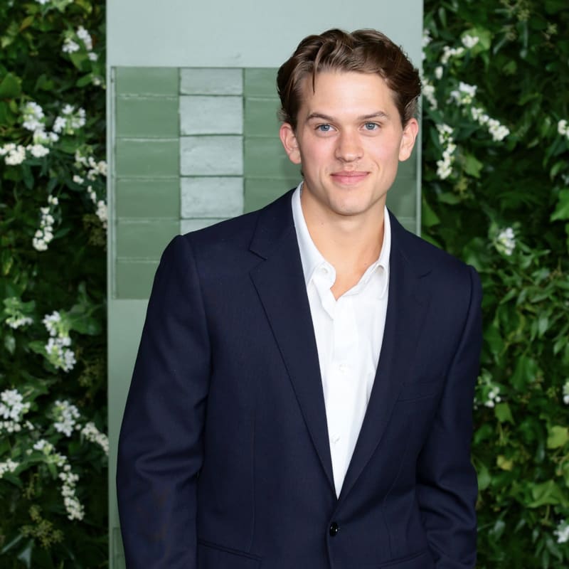 Deacon Phillippe Elevates Classic Menswear in CELINE HOMME at WSJ. Awards