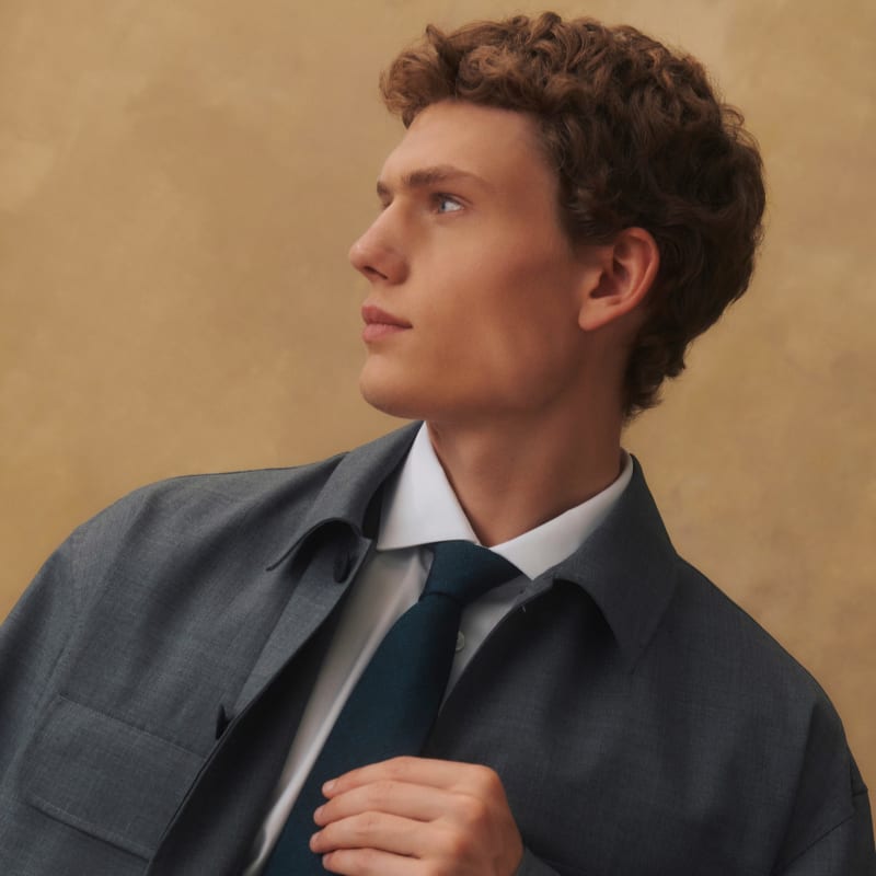 KNT (Kiton New Textures) Evolves the Neapolitan House’s Tailoring Legacy at Pitti Uomo