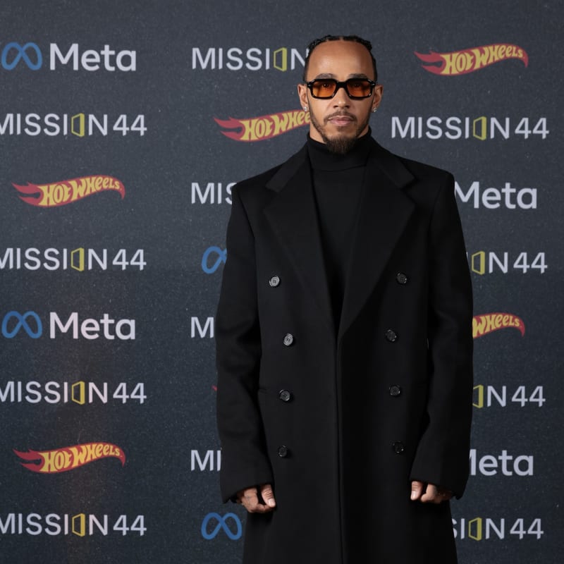 Lewis Hamilton Wears Ferragamo to Mission 44 Gala Dinner