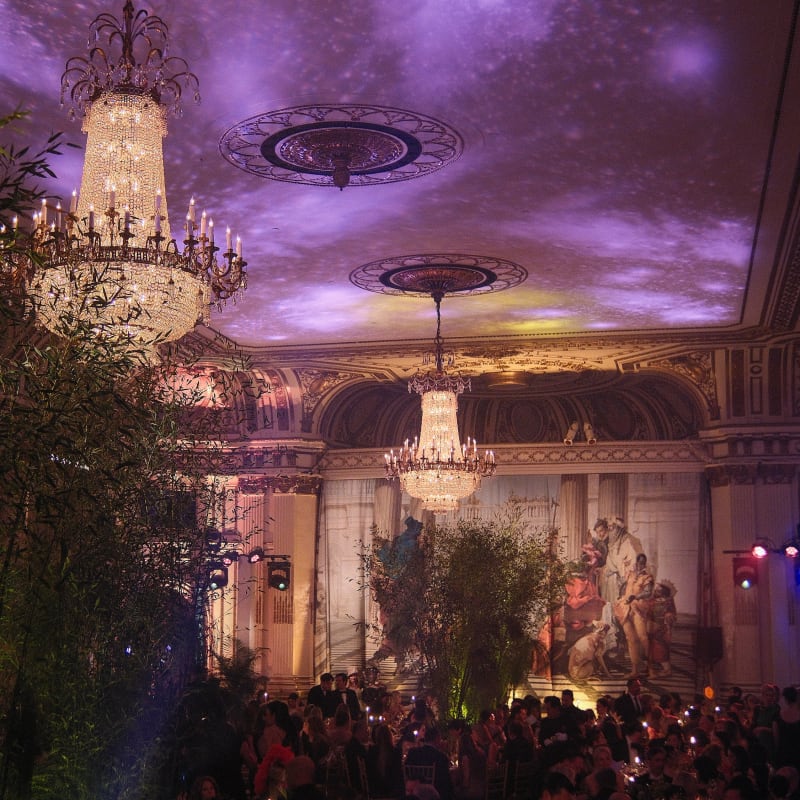 Save Venice Transforms The Plaza Into The Banquet of Cleopatra