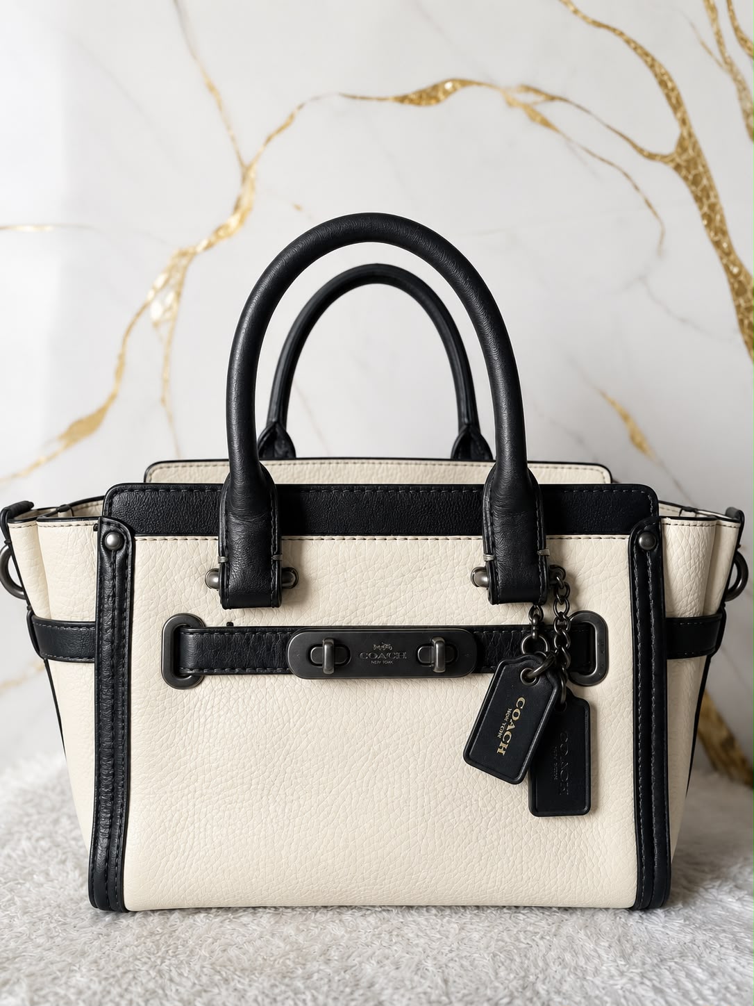 Tas Coach Swagger Colorblock Leather Two-Tone