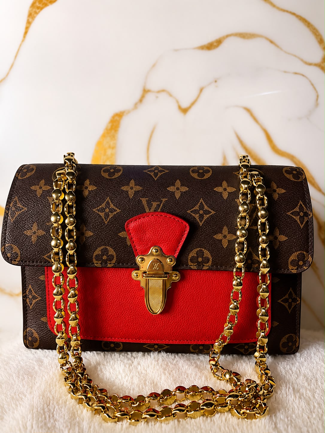 Louis Vuitton Monogram Victoire