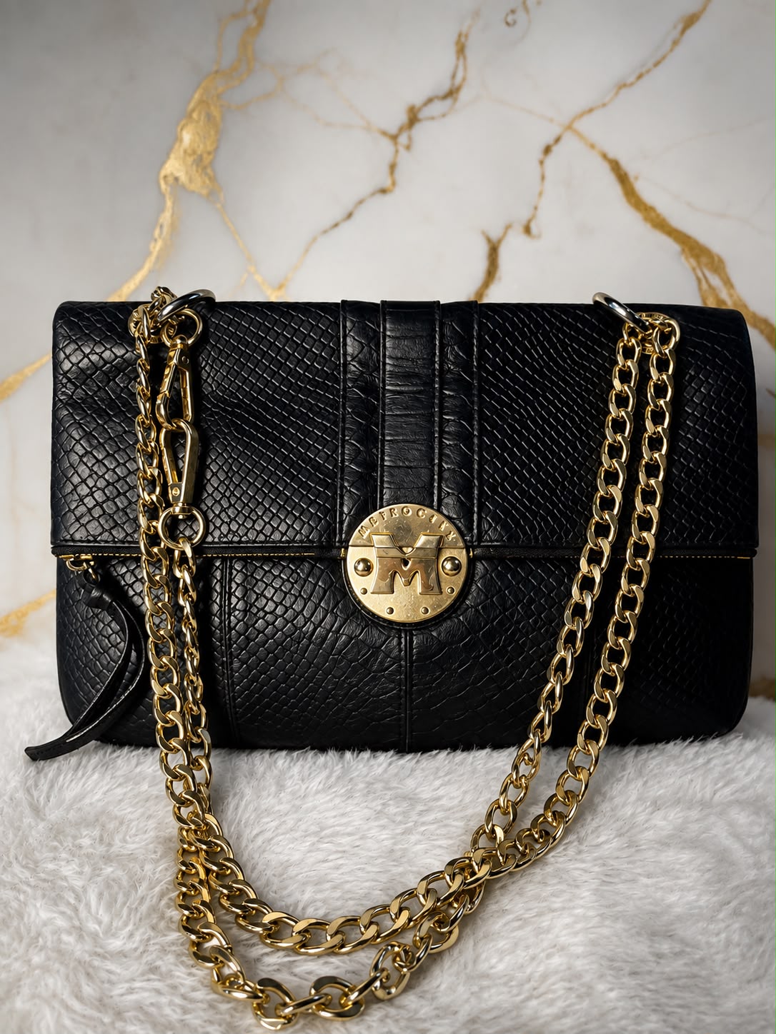 Metrocity Flap Bag