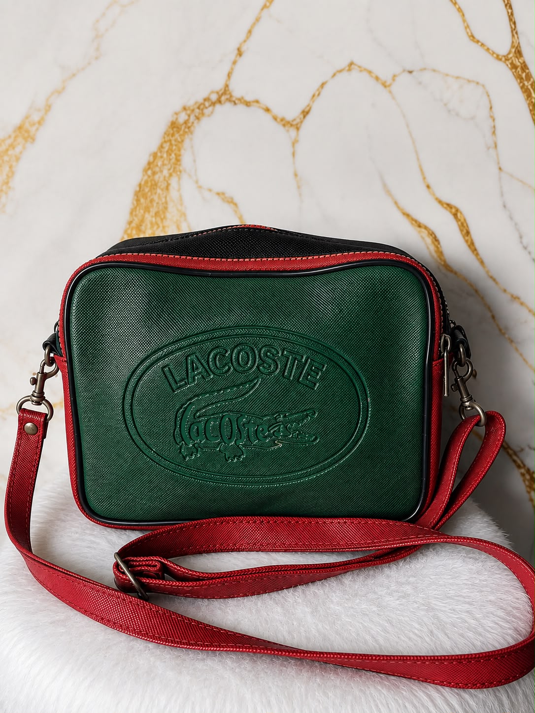 Lacoste – Crossbody Camera Bag