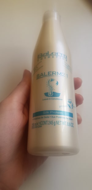 Avis Nassima H. — Salerm Après-shampoing, masque sans rinçage réparateur à la protéine de soie et à la provitamine B5 250ml