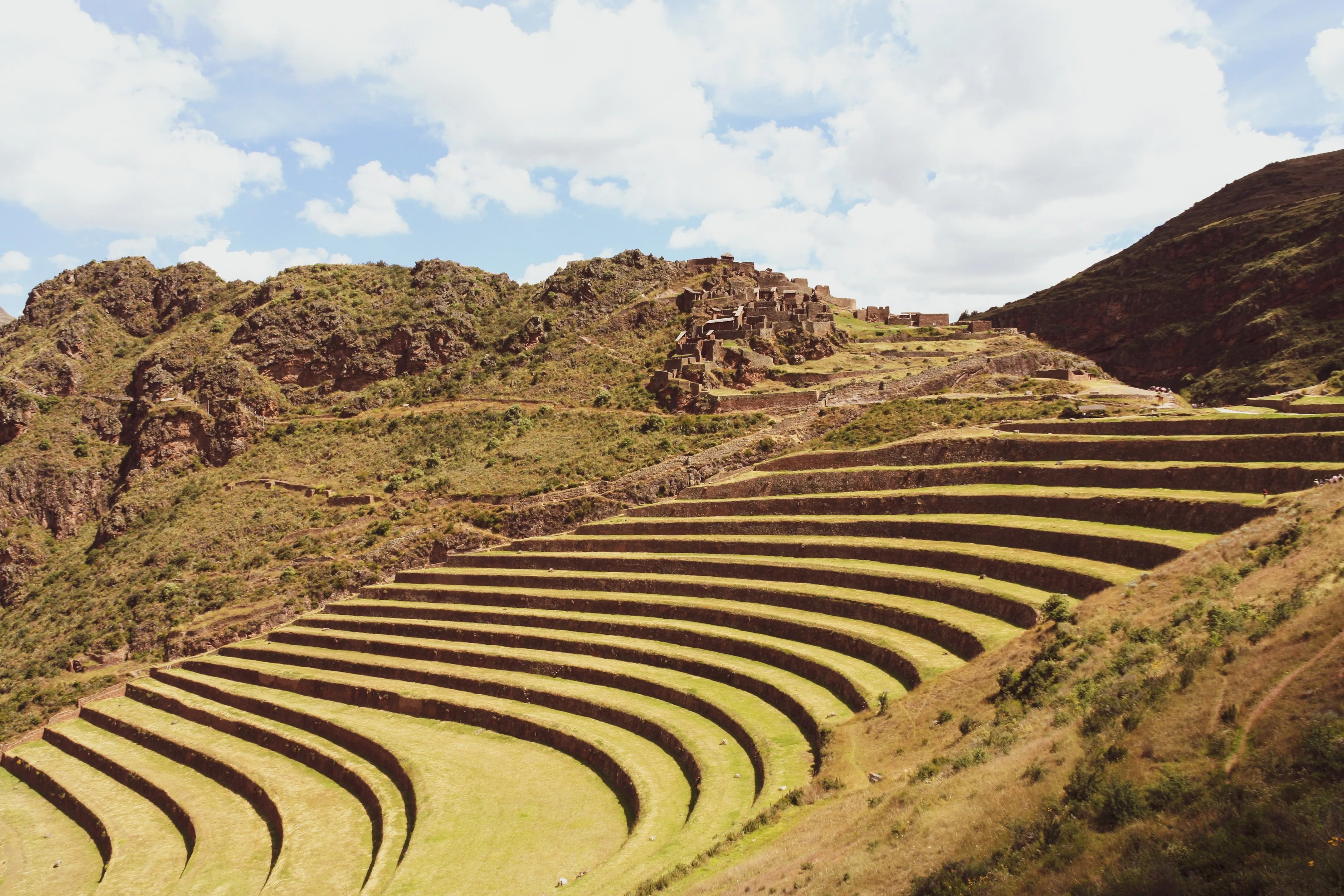 Day 4, Jan 01 – Full day excursion to the Sacred Valley with lunch at Hacienda Huayoccari (B, L)
