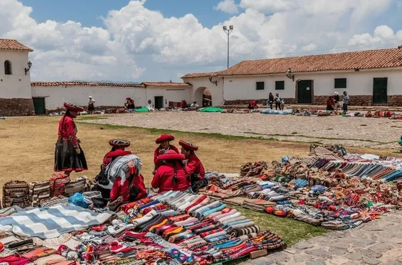 Day 5 – Sacred Valley (B)Visit to Chinchero and Pisac Market
