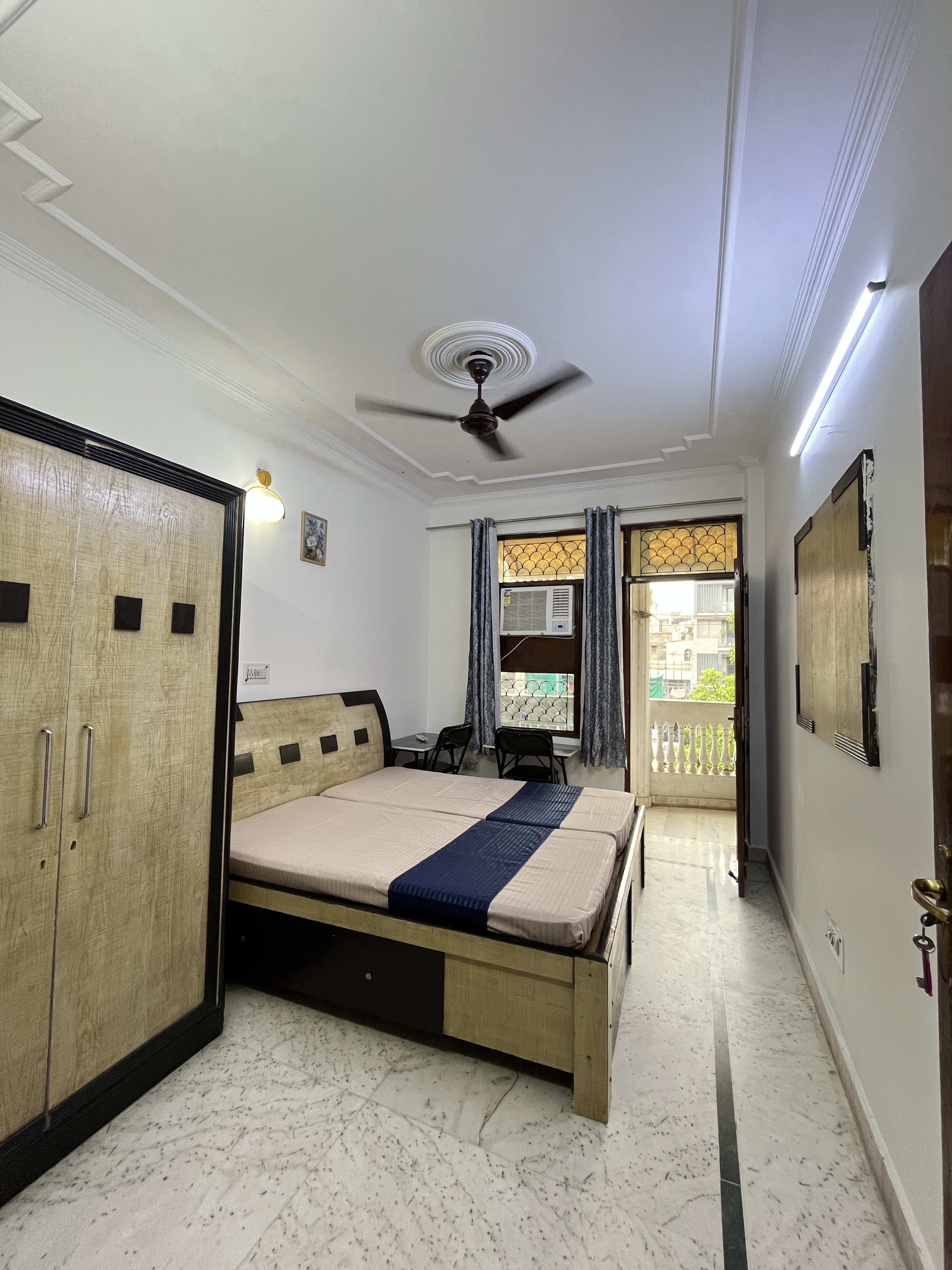 Boys Single room at DU INN JAIN BHAWAN , KAMLA NAGAR  PG in Kamla Nagar, Delhi - KM-B-252512