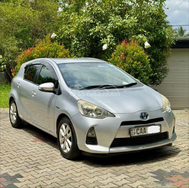 Toyota Aqua G Grade 2016