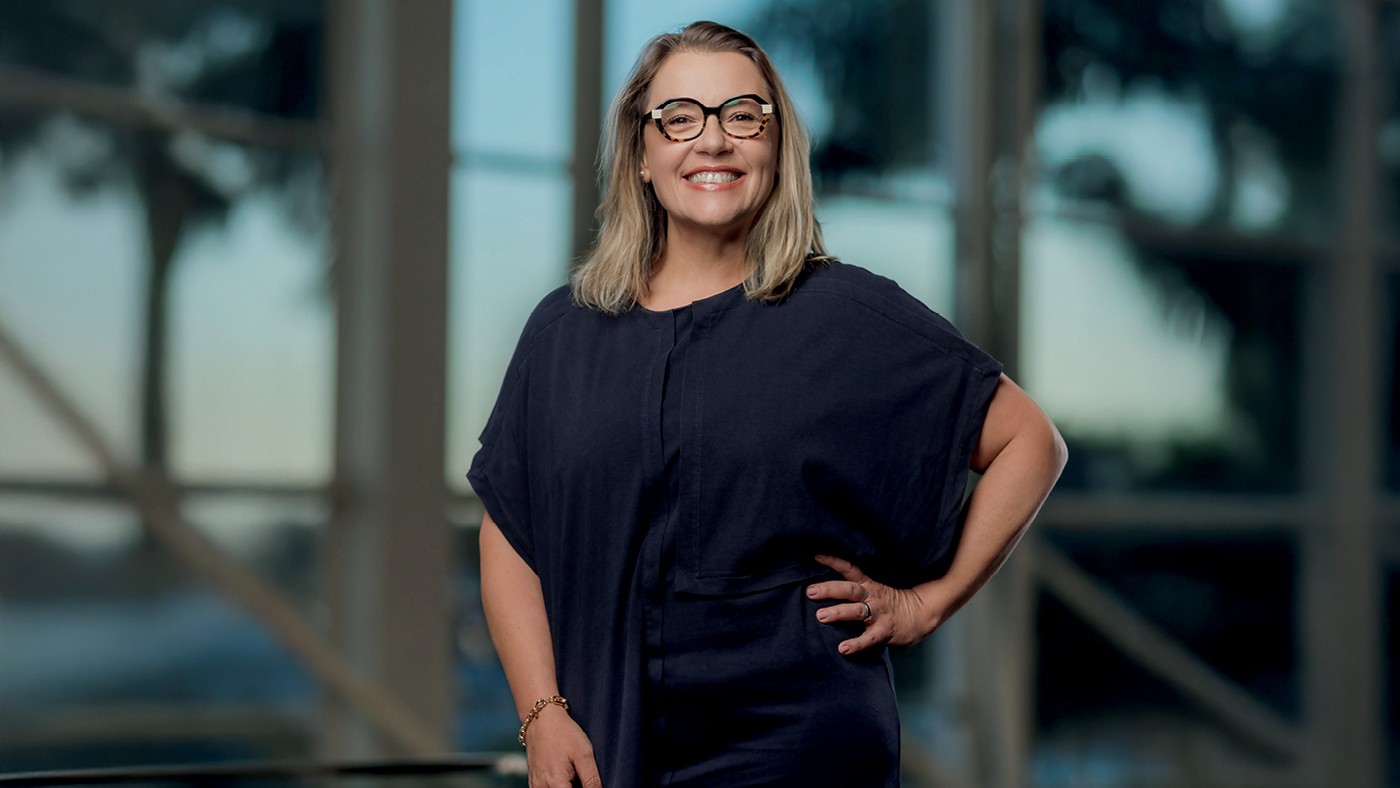 Vivian Broge da Totvs: Transformando empresas em espaços inclusivos e justos.