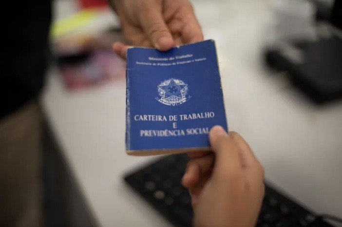 Empregos em alta: mais de 98% das contratações em 2021 foram para beneficiários do Cadastro Único