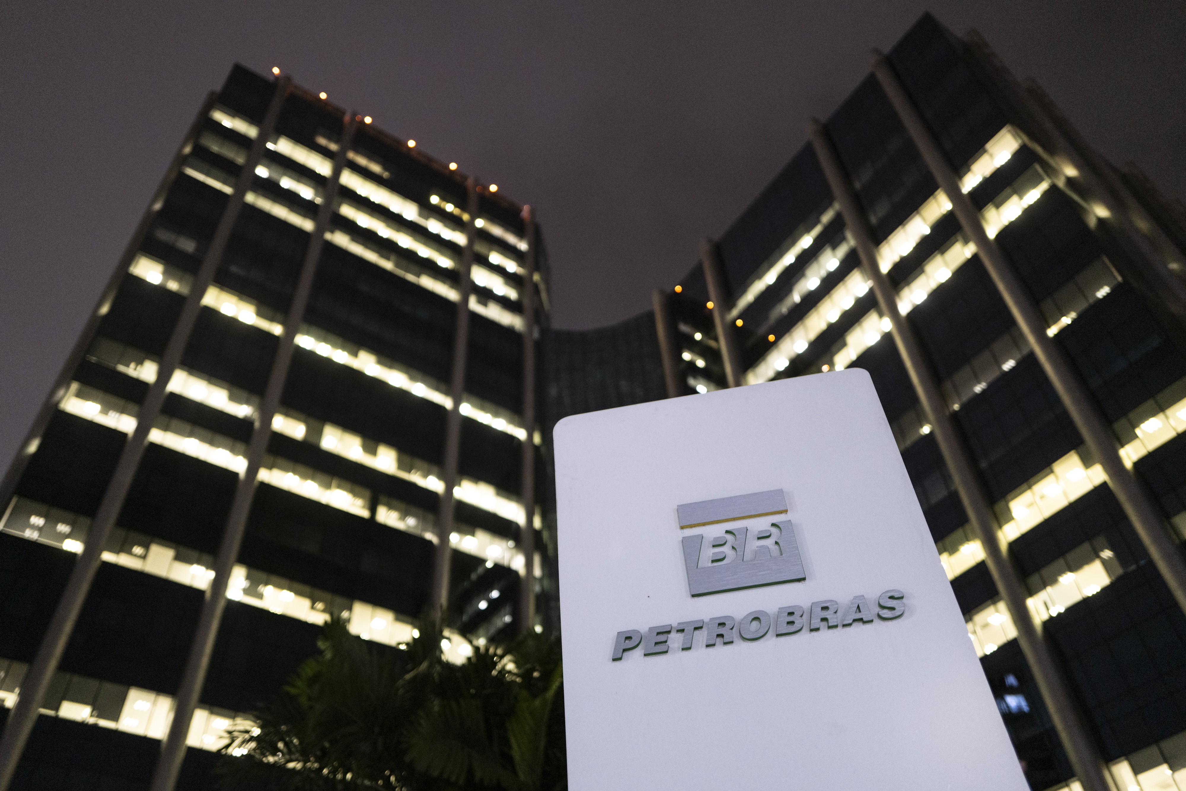 Petrobras: Investimentos no 1° Tri de 2025 Serão Menores que 2025