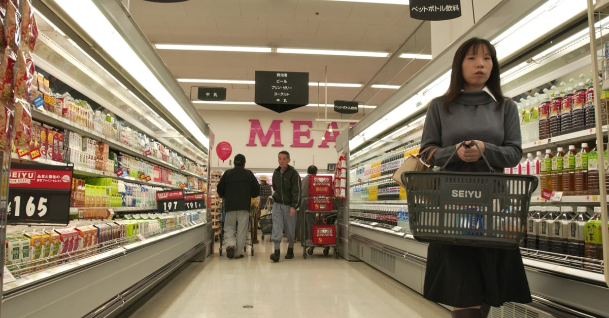 KKR e Walmart vendem Seiyu: Rede de Supermercados Japonesa