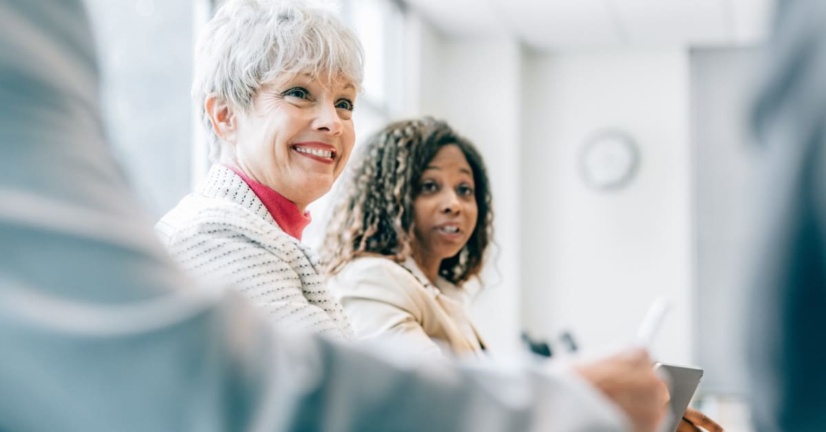 Como a menopausa impacta políticas públicas e o mercado de trabalho no Brasil?