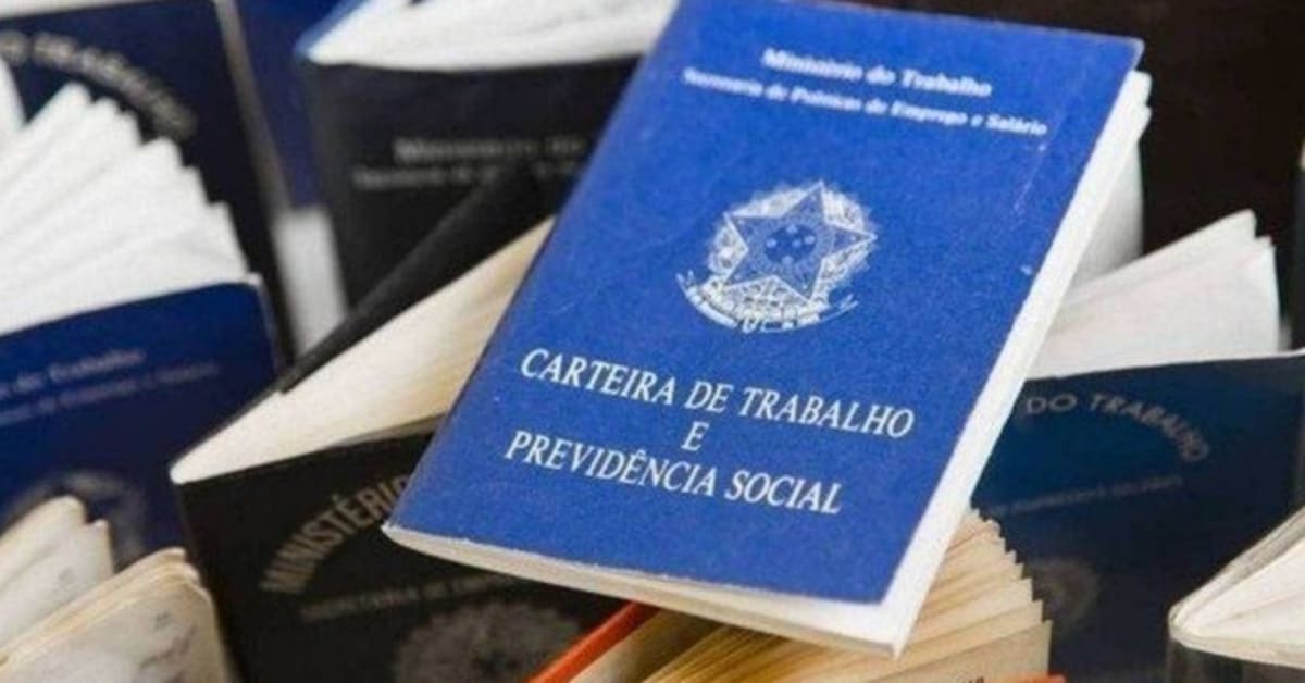 Como a estabilidade da taxa de desemprego em [sua cidade/estado] indica desaceleração do mercado de trabalho?