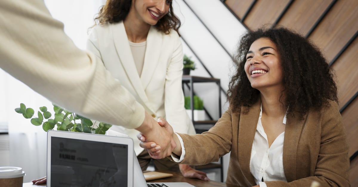 Quais são as 20 melhores franquias para empreender em 2023 com até R$ 30 mil?