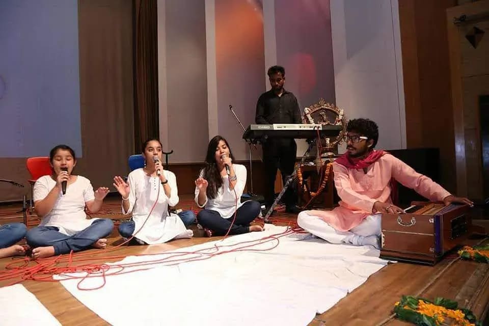 RaagRas Music School