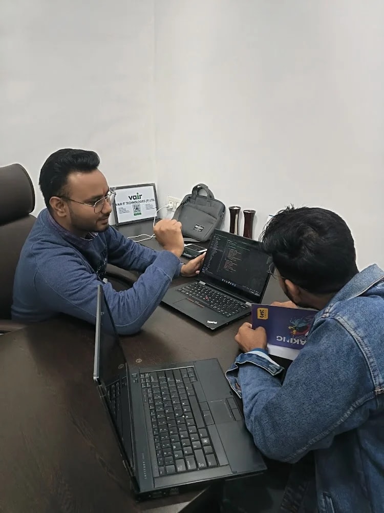 VAIR IT TRAININGS - Full Stack Web Development, C, C++, HTML, CSS, PHP, JS, Angular, React, Node, MongoDB, SQL Courses.