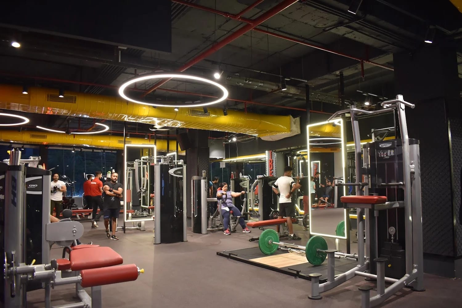F1 Fitness Noida 135