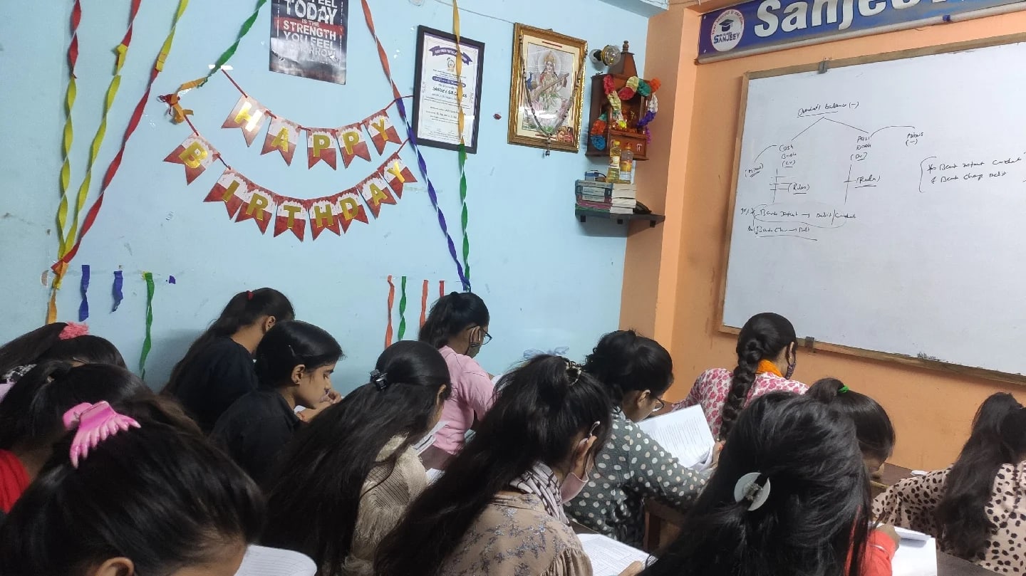 Sanjeev Giri Classes