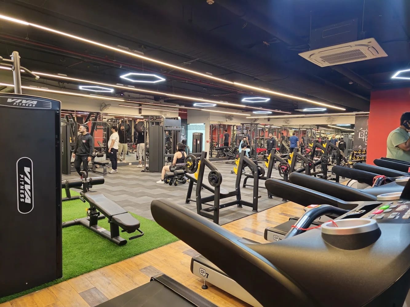 WTF Exclusive Gym : M floor, World Trade Tower, Sector 16, Noida, Largest Gym in NCR