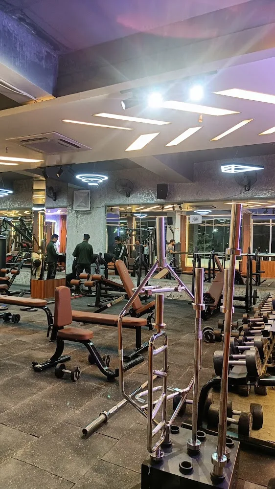 efc gym Everytime Fashion Club