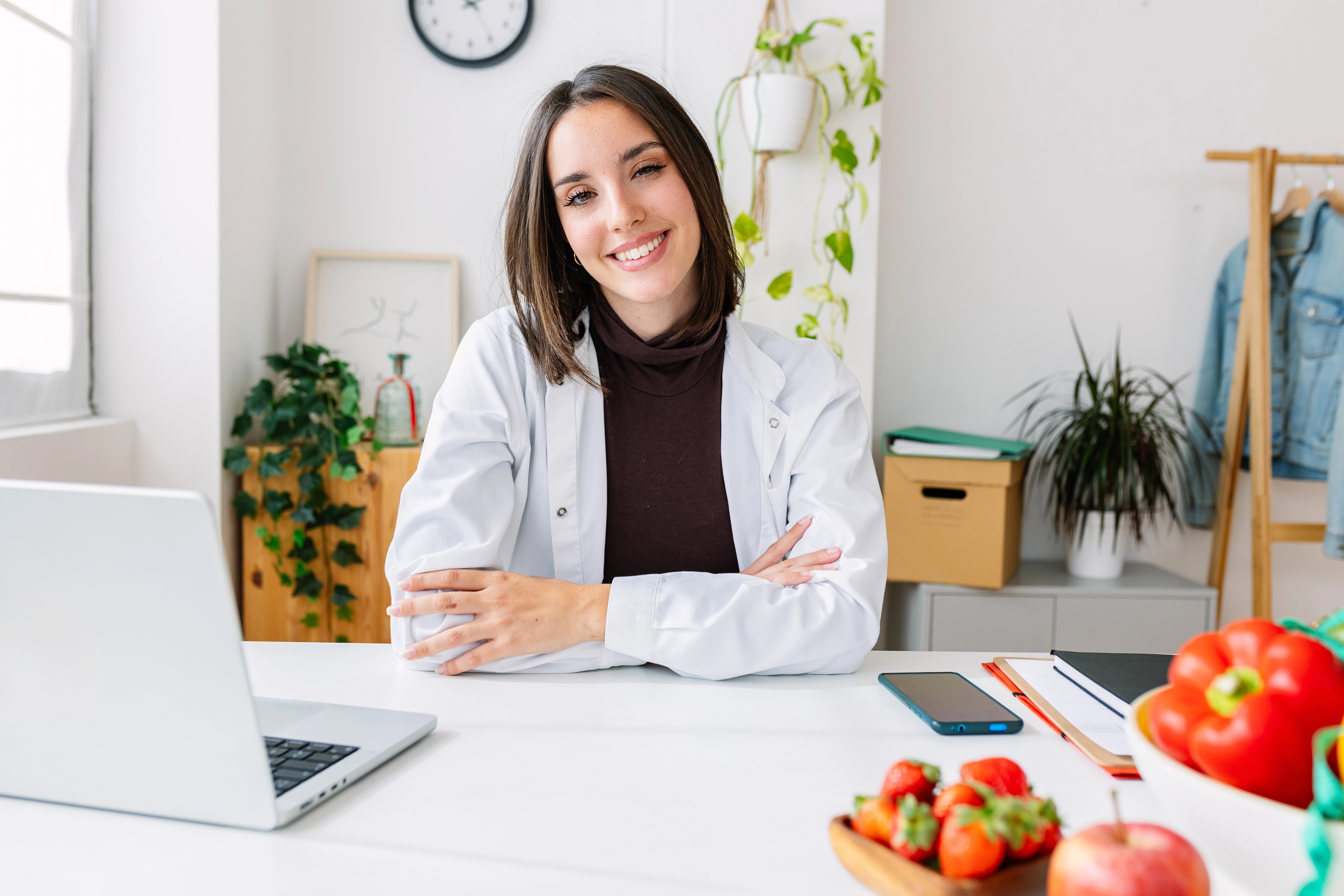 Nutrition coach working with clients — email marketing welcome sequence