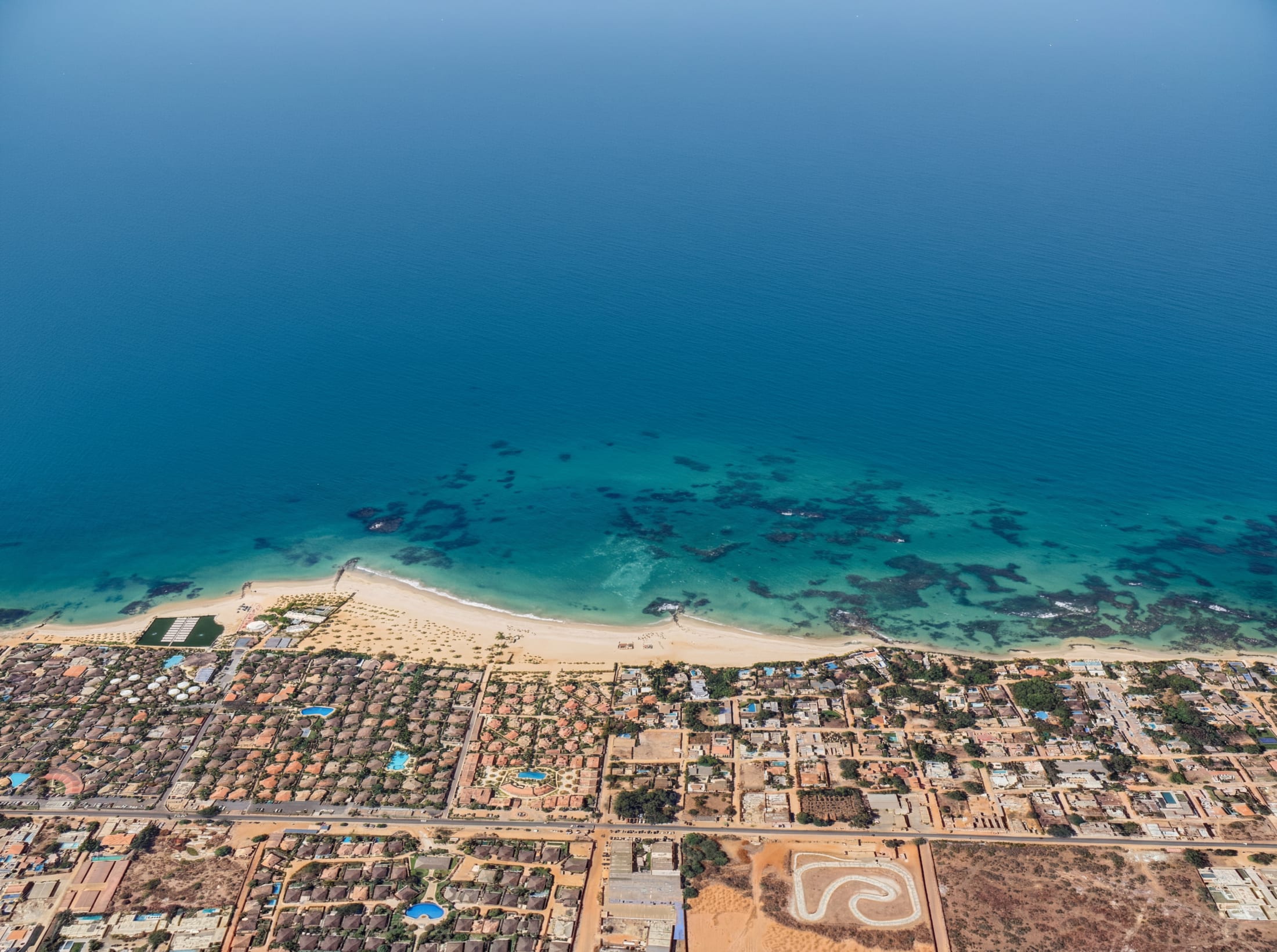 Vue aérienne de la Petite Côte au Sénégal