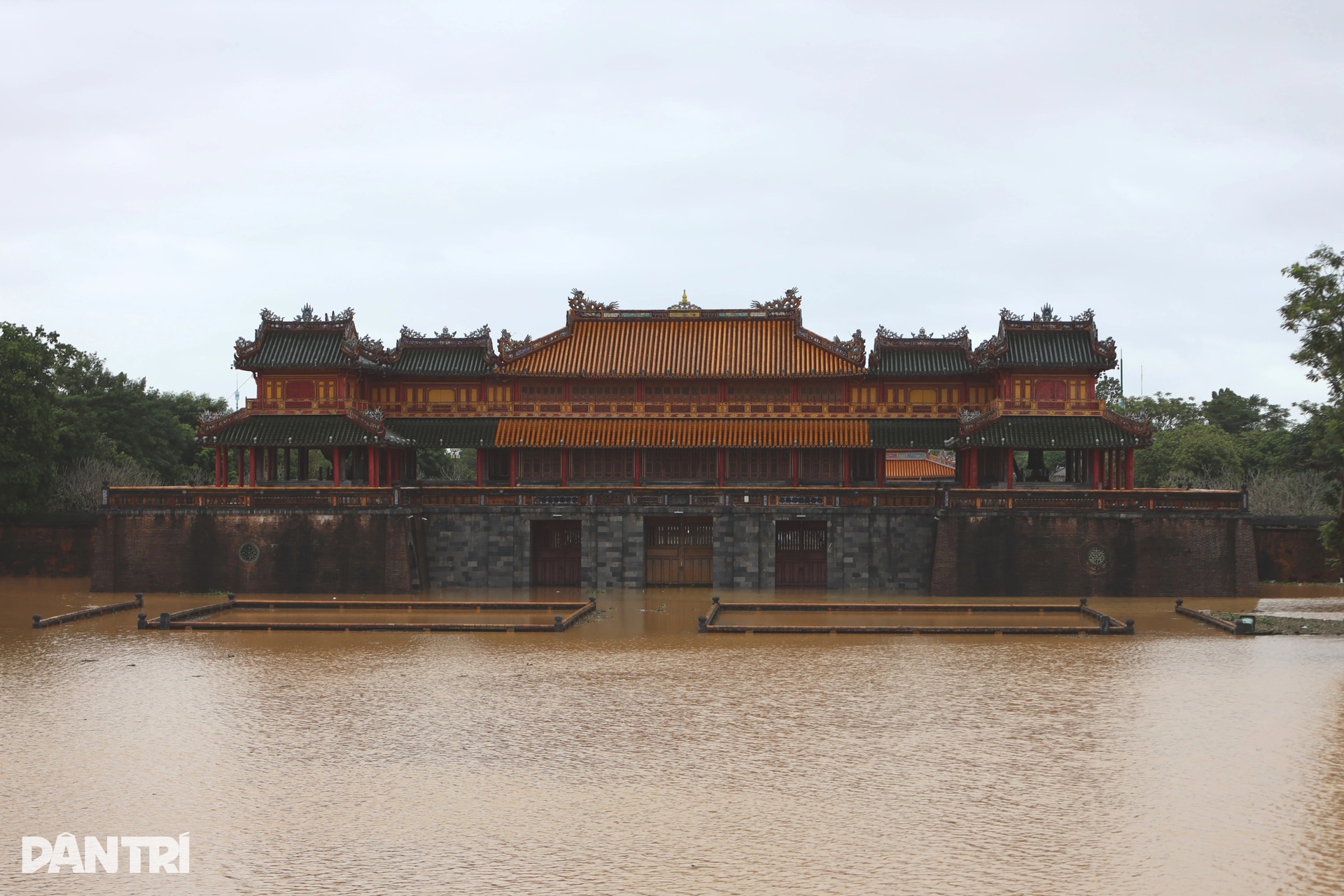 Hiện trạng cung đình, lăng tẩm triều Nguyễn sau các đợt mưa lũ kéo dài - 1