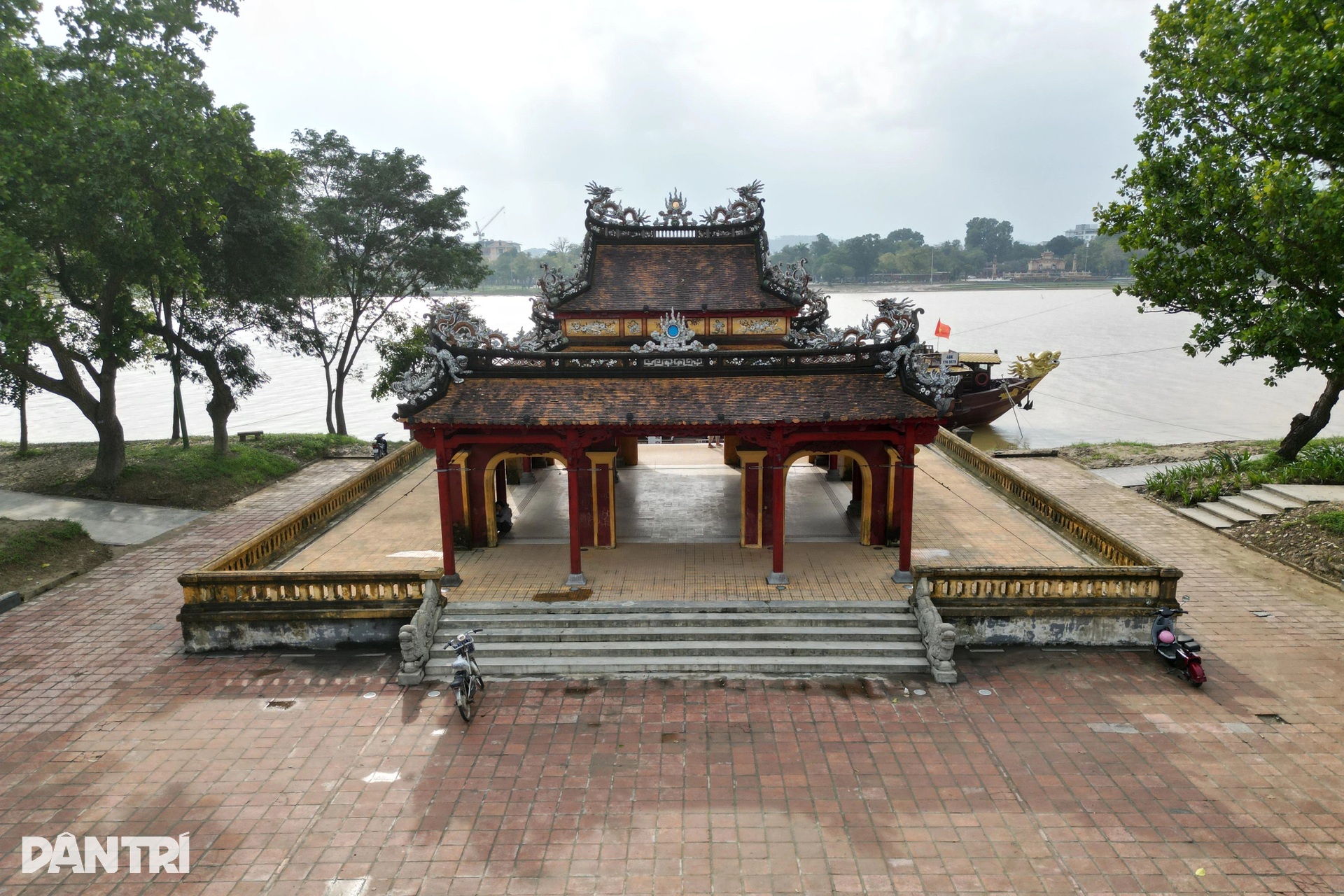 Hiện trạng cung đình, lăng tẩm triều Nguyễn sau các đợt mưa lũ kéo dài - 6