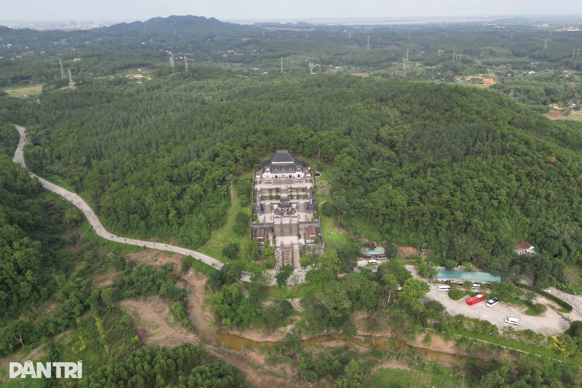 Hiện trạng cung đình, lăng tẩm triều Nguyễn sau các đợt mưa lũ kéo dài - 11