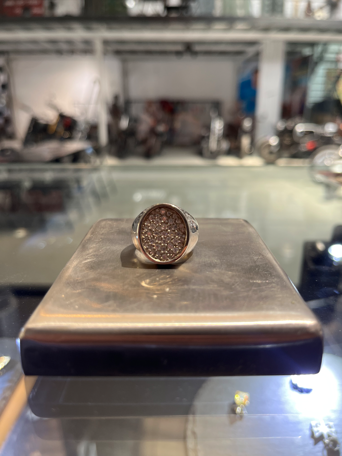 Ring oval stones 