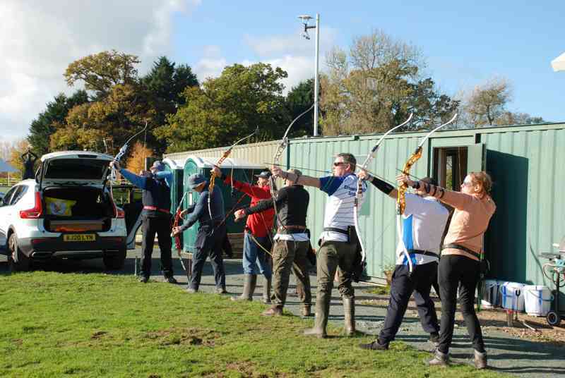 Croesoswallt Archers: Annual Pumpkin Clout 2025 - Club news photo