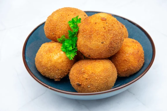 Baziliaanse Coxinha kipkroket