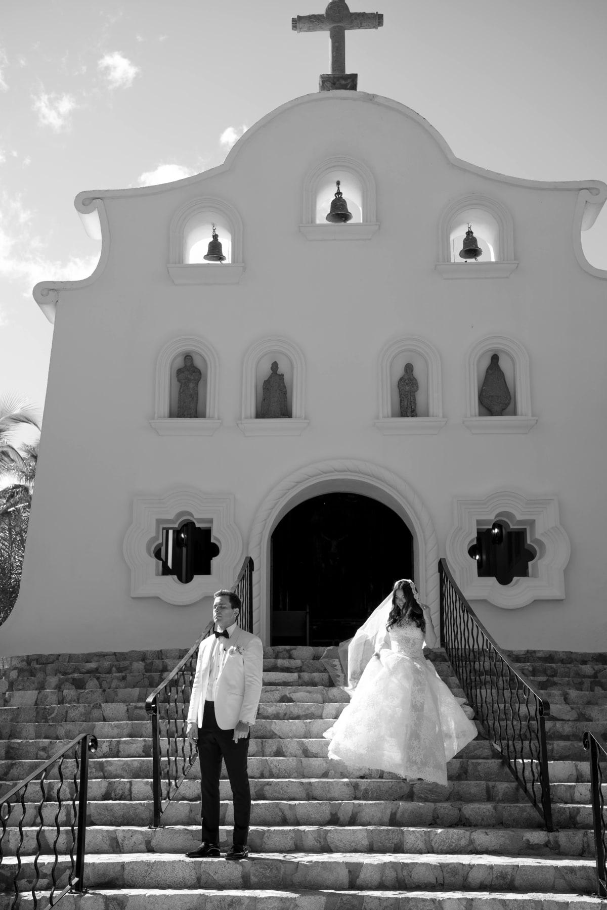 Intimate and timeless fine art wedding portrait capturing the strong affection between Isabella and groom Daniel